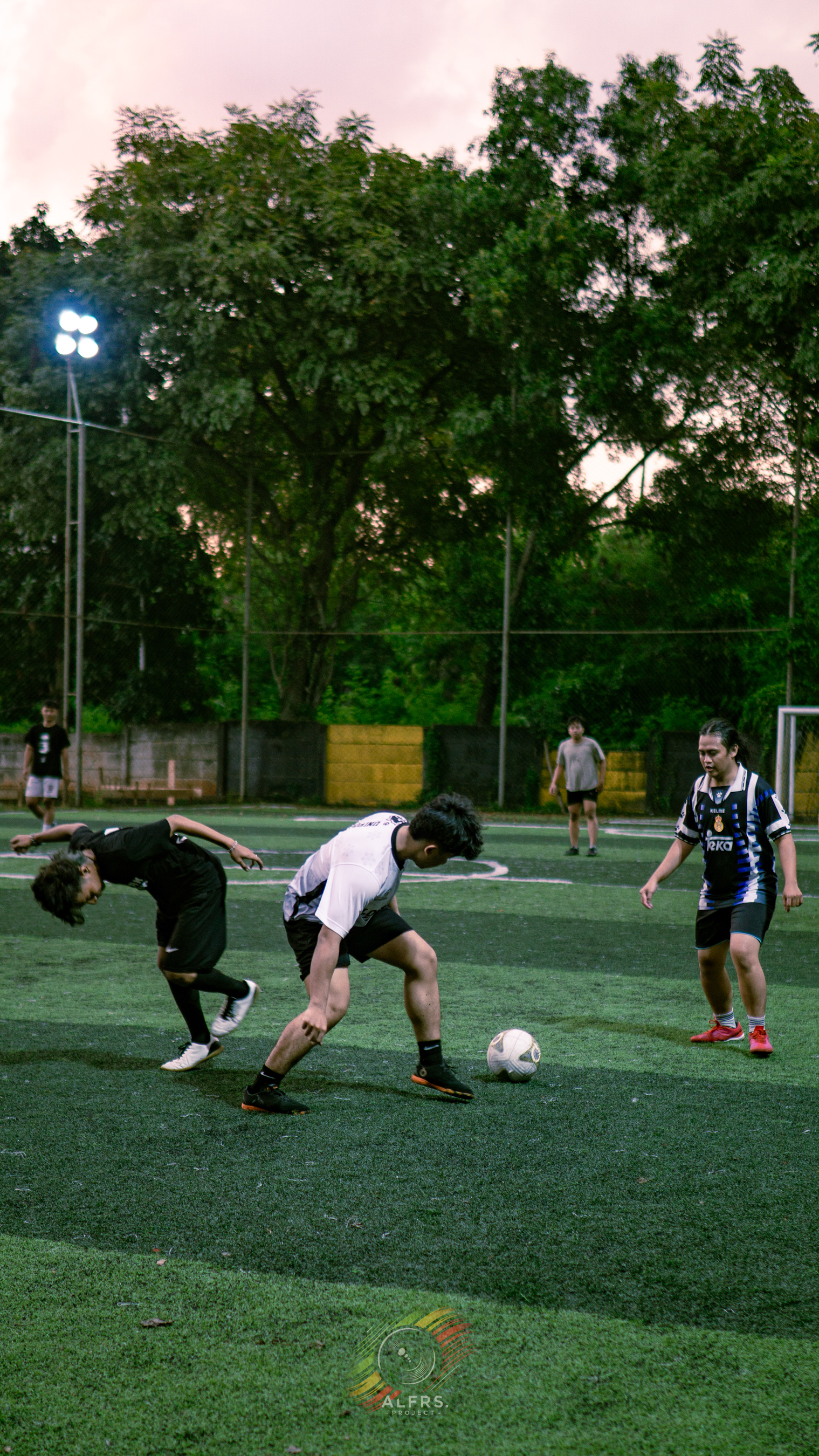 Mini Soccer Action Match v-21